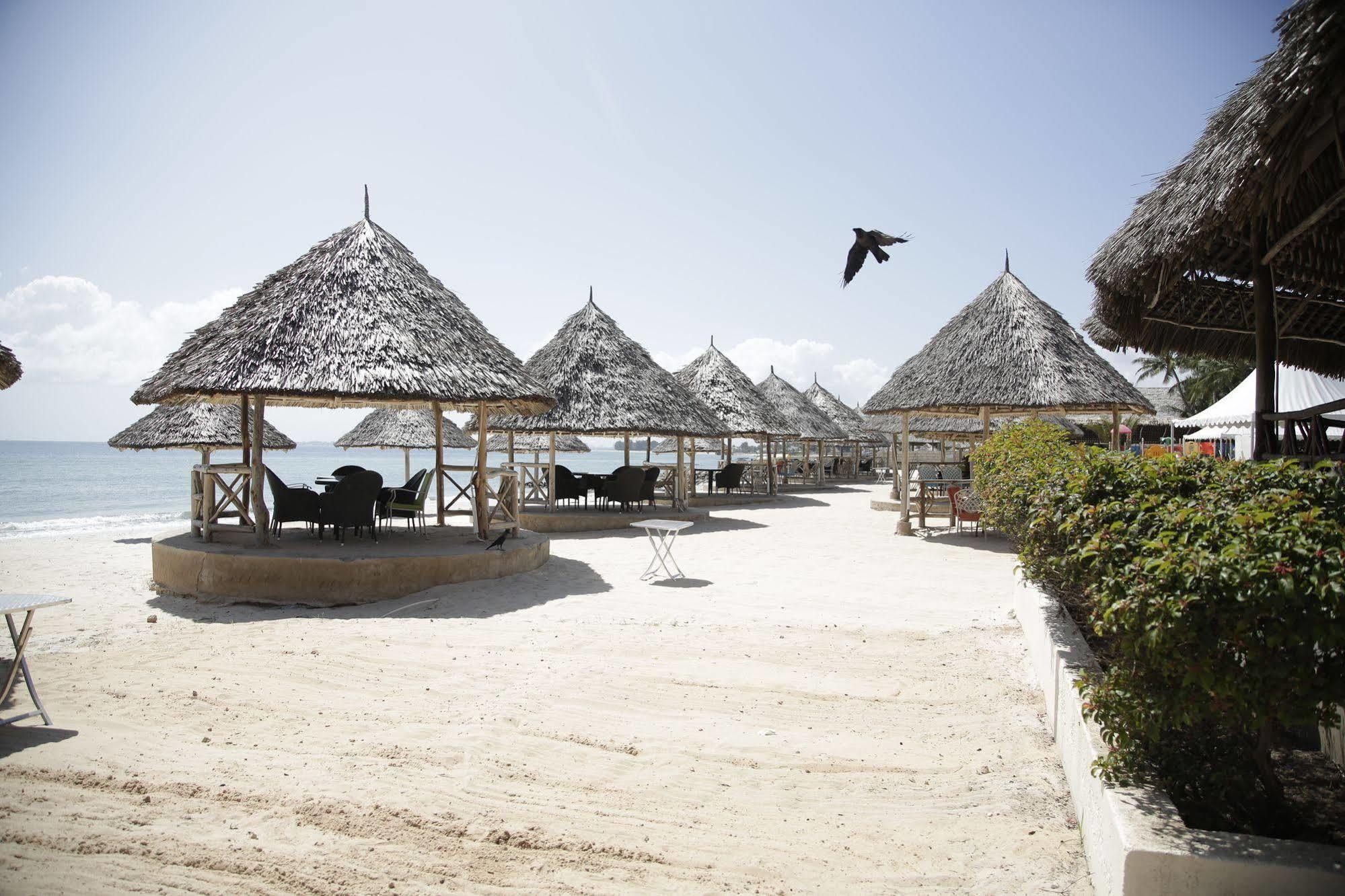 Landmark Mbezi Beach Resort Dar es Salaam Exterior photo